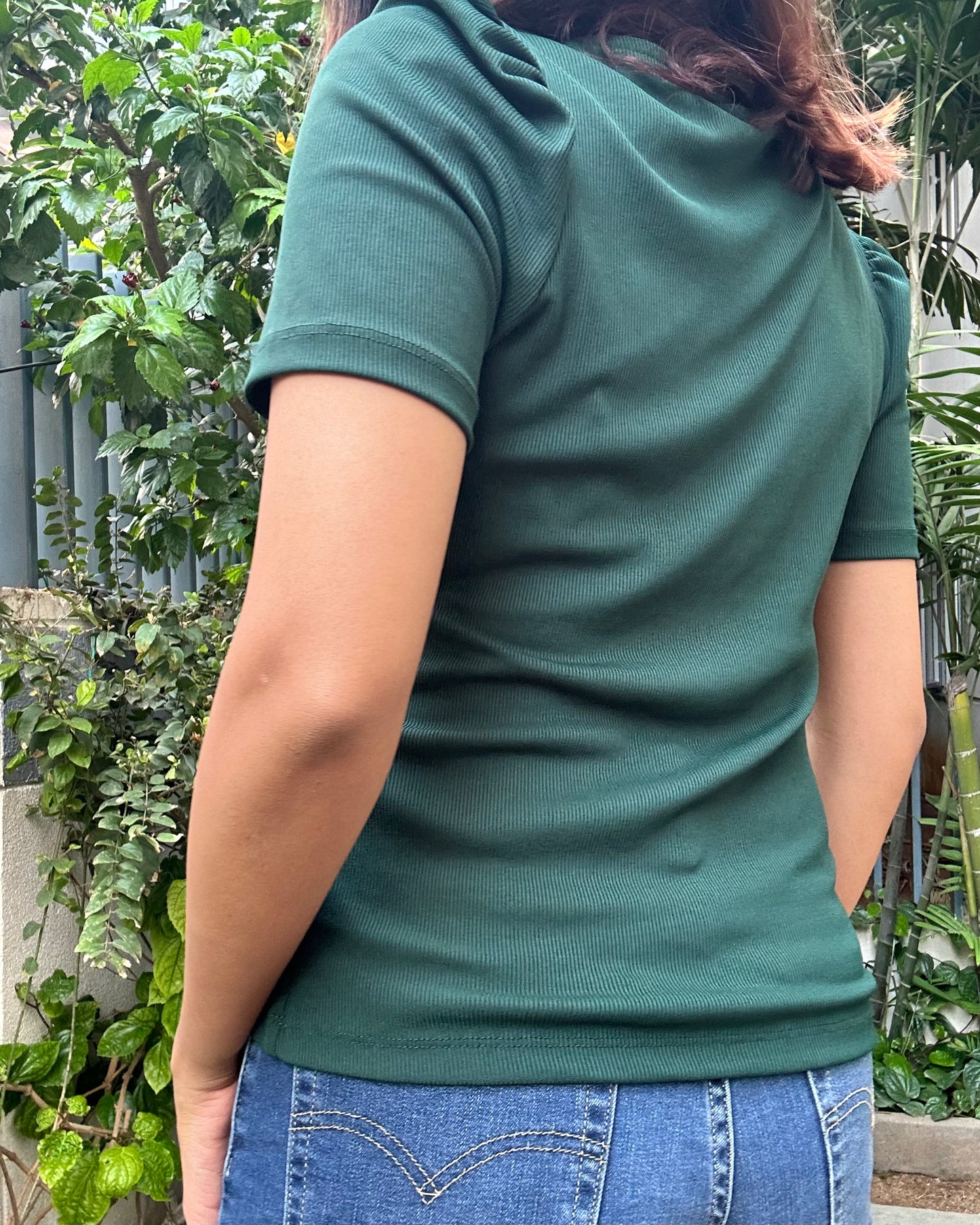 Dark green knit puff sleeve top
