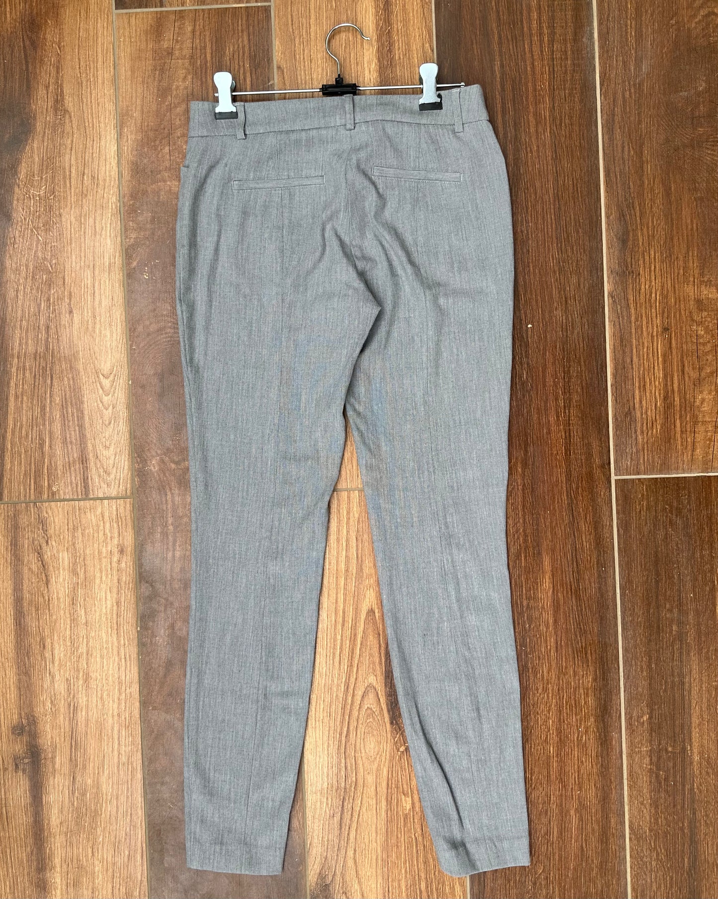 Grey skinny mid-rise formal pants