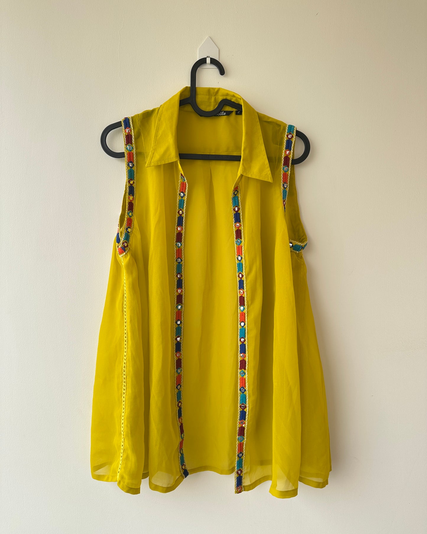 Parrot green embroidered overcoat