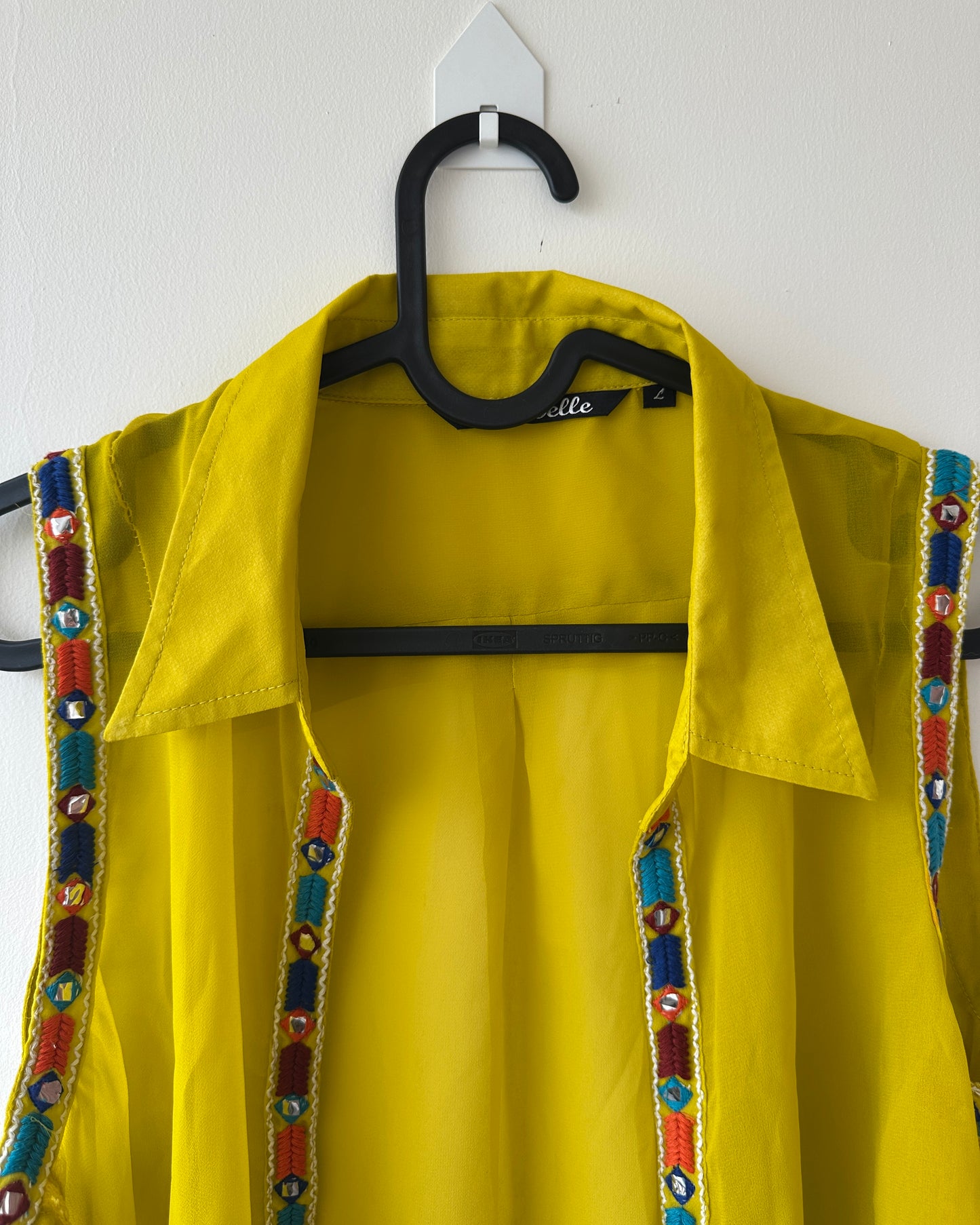 Parrot green embroidered overcoat