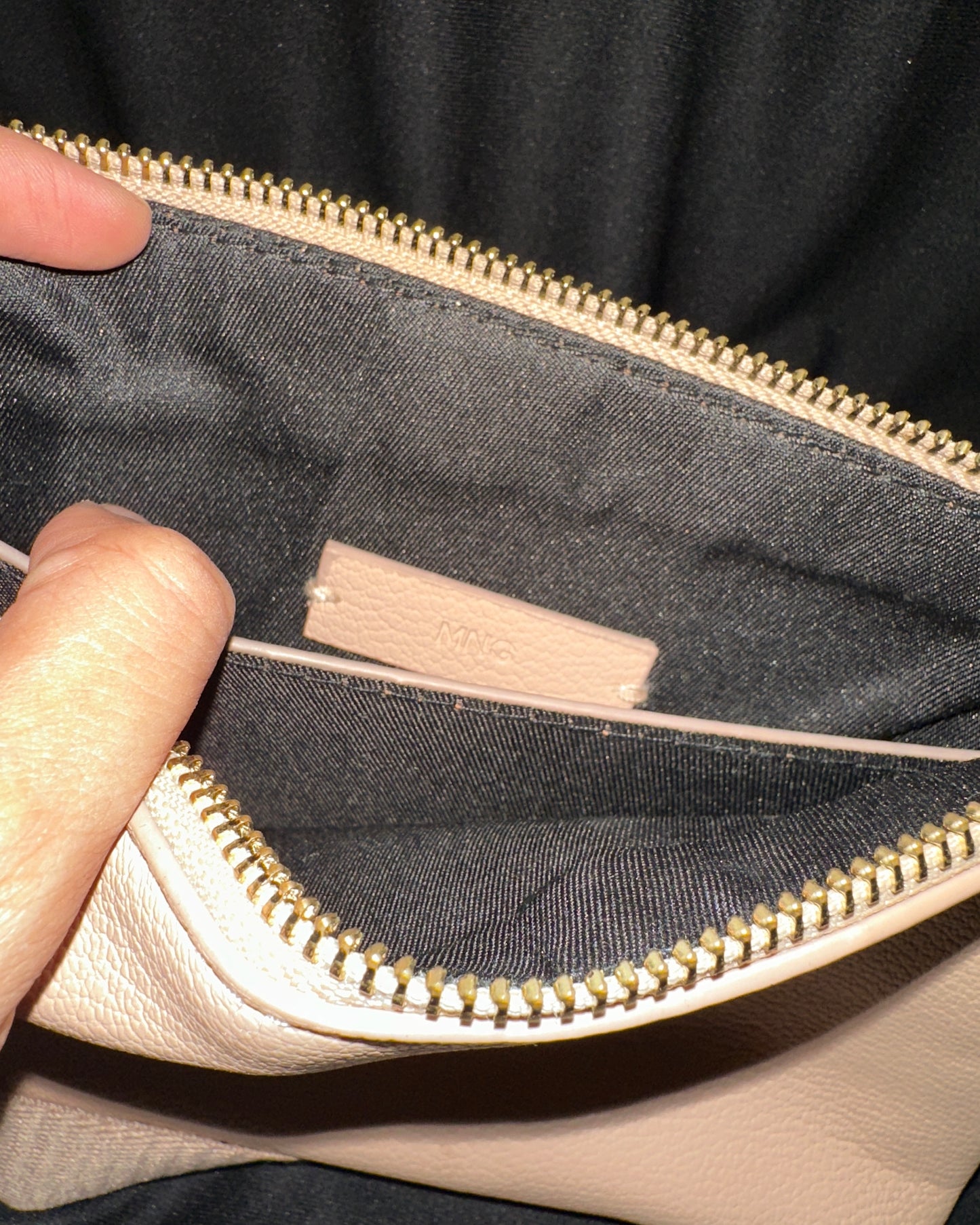 Nude coloured textured shoulder bag