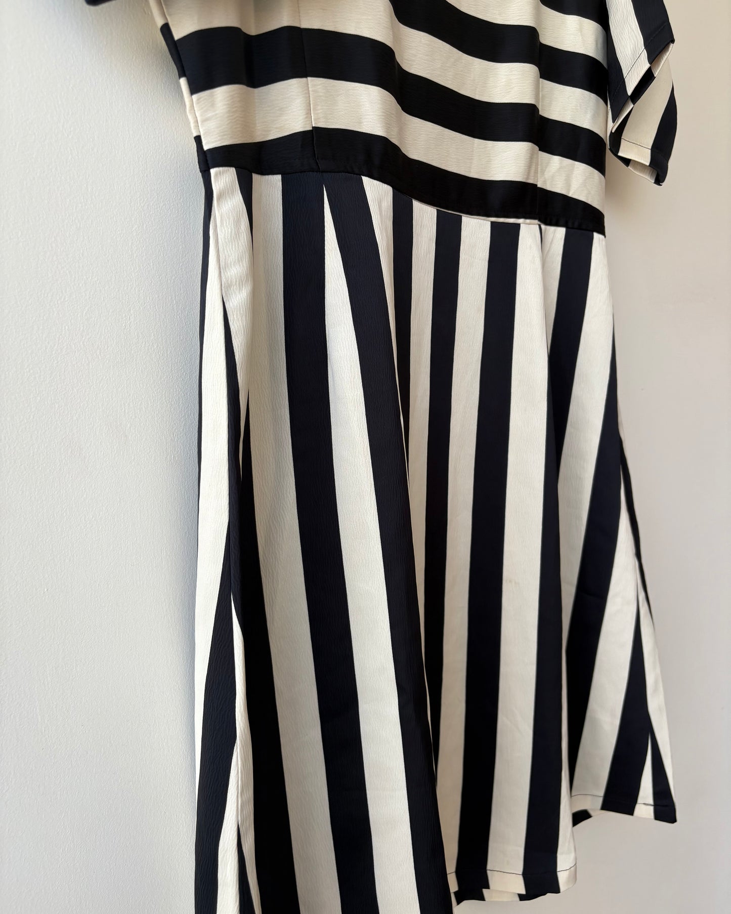 Black and white A-line satin dress
