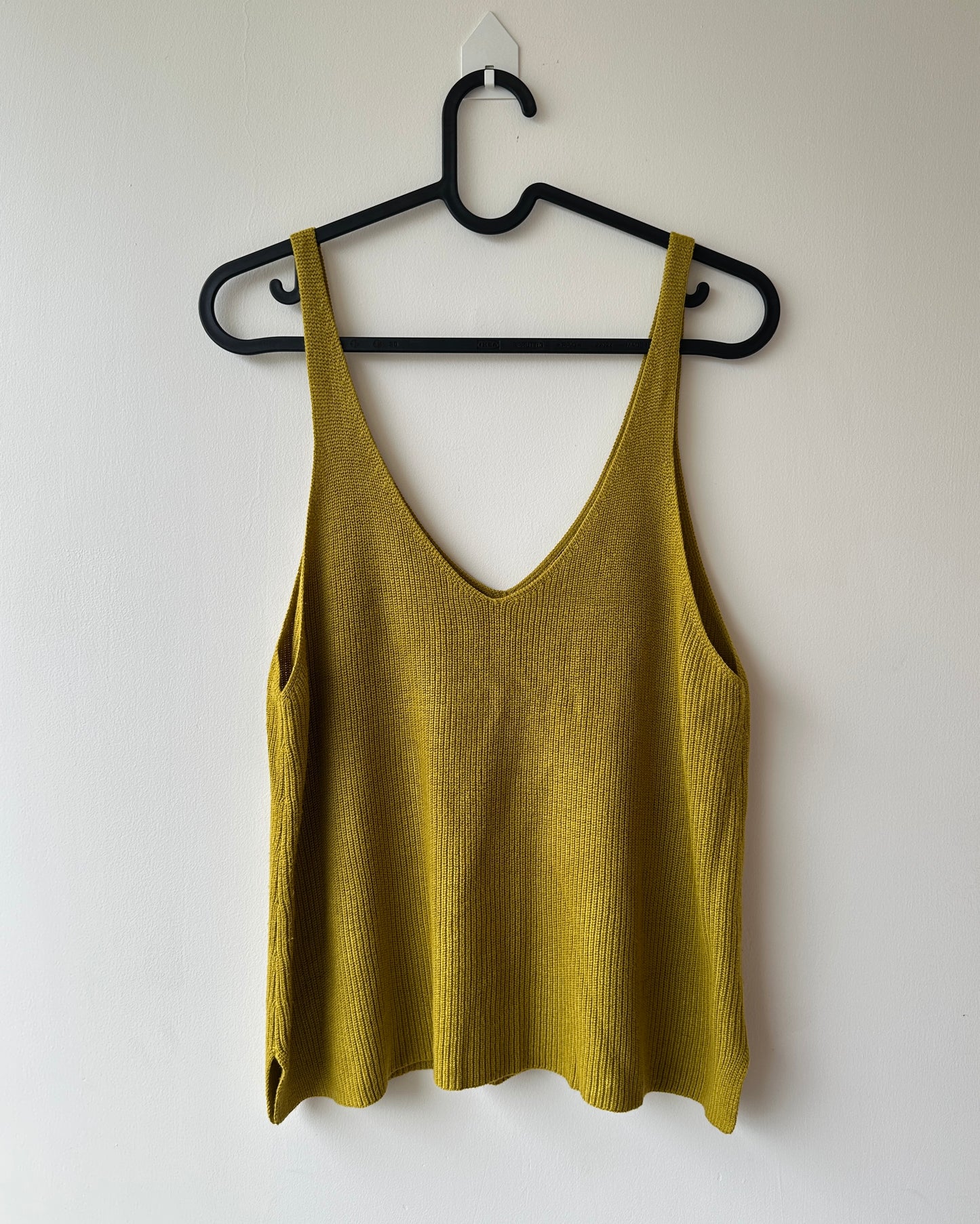 Green knit crop top