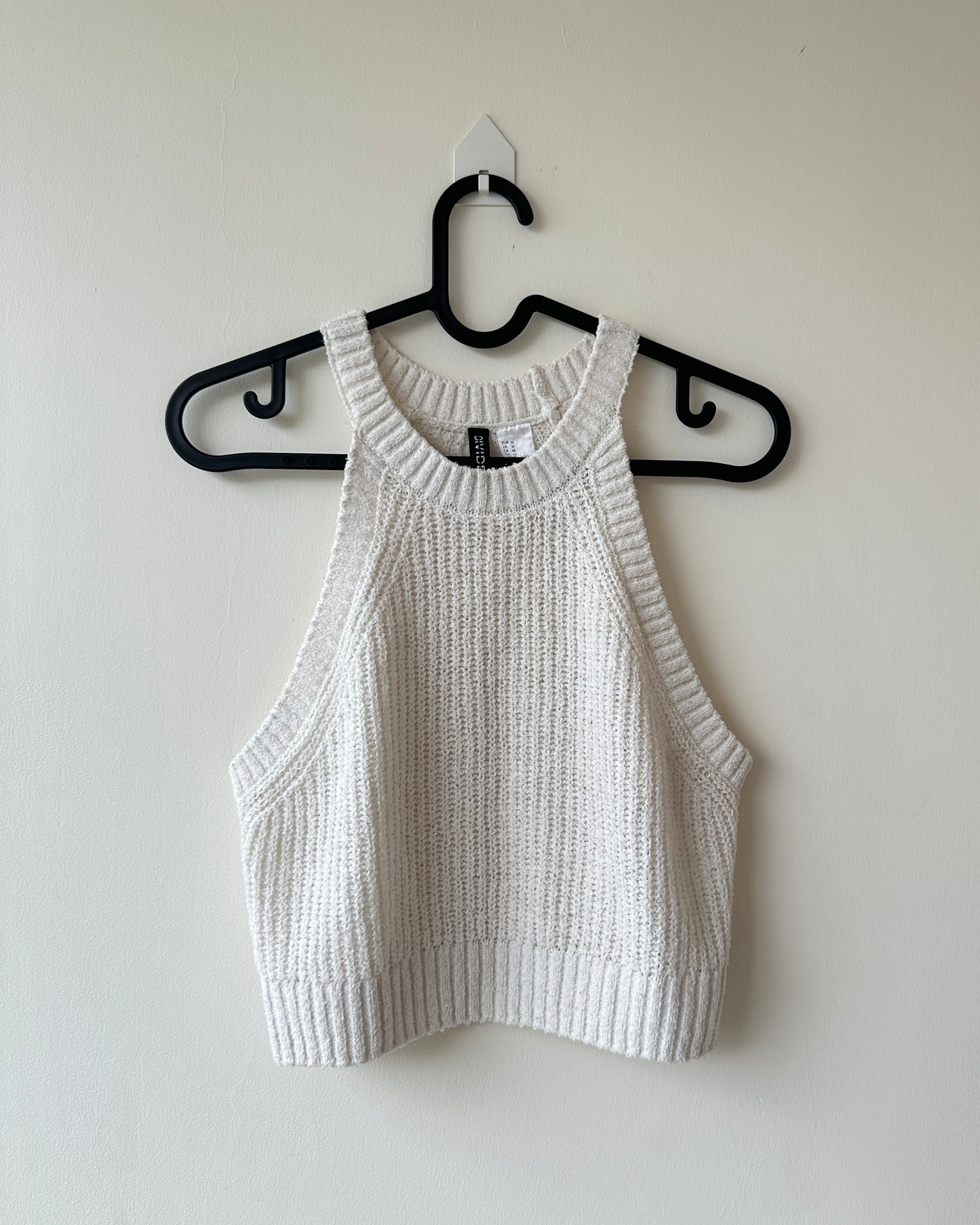 White knit crop top