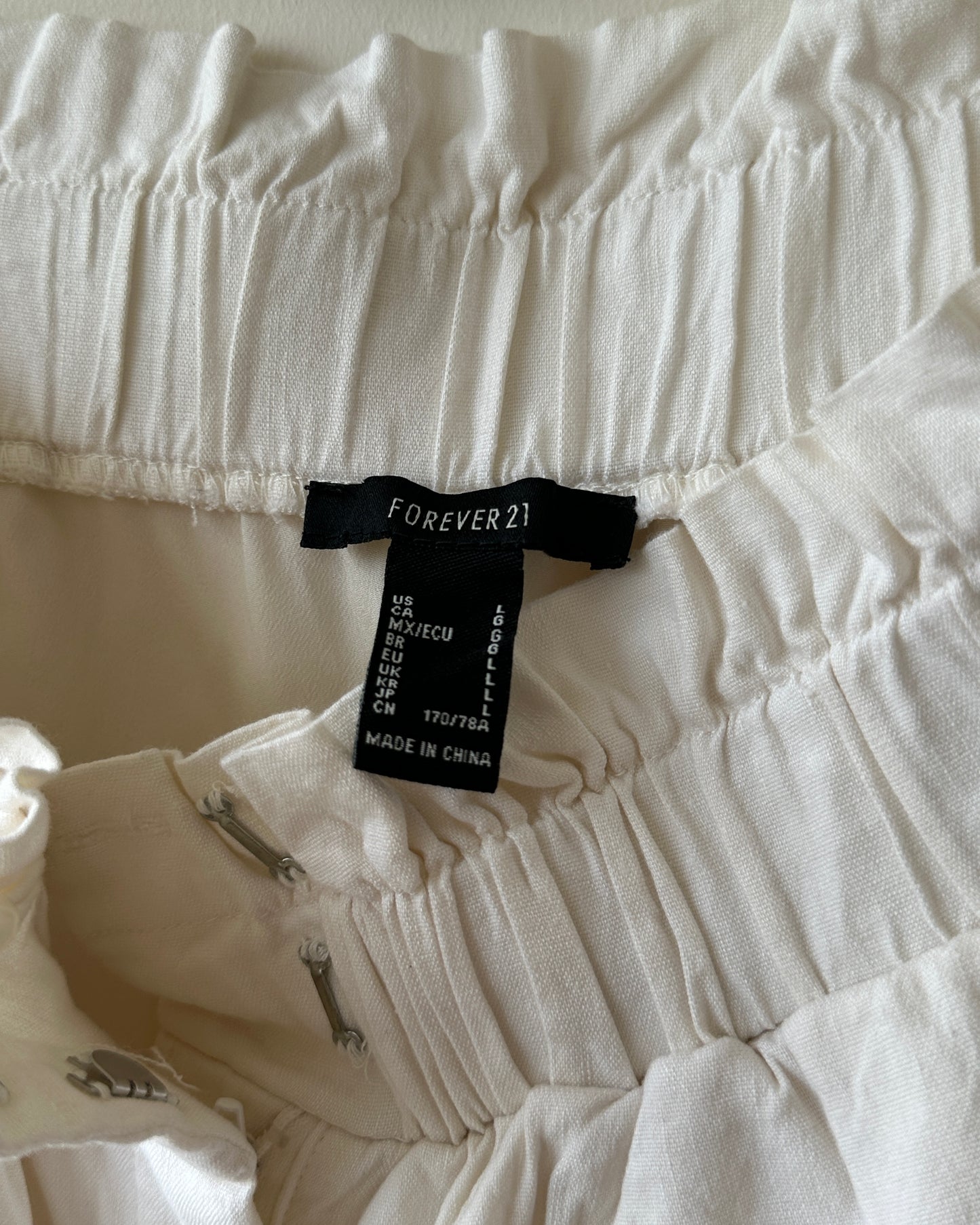 Off-white cotton shorts