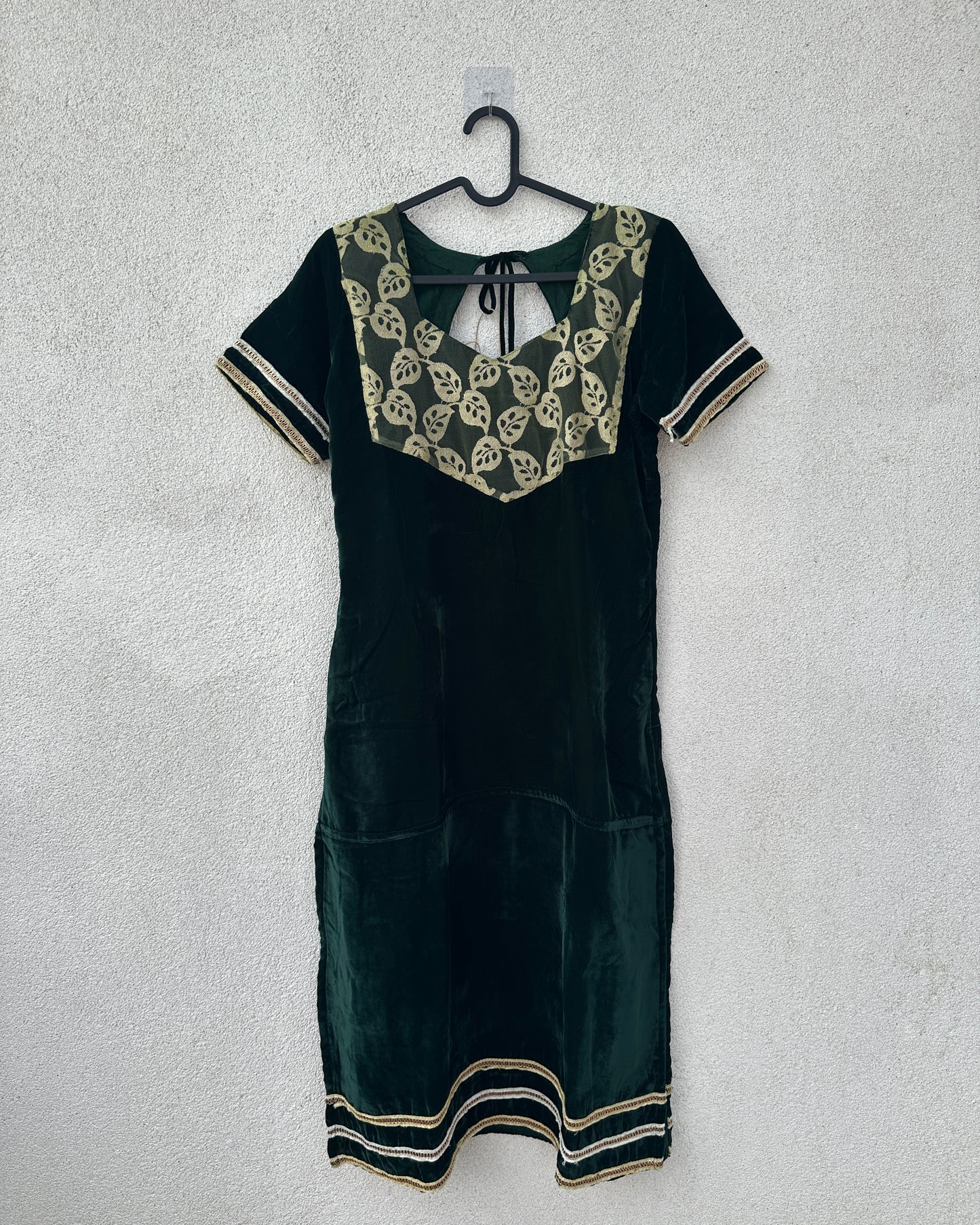 Green velvet kurta
