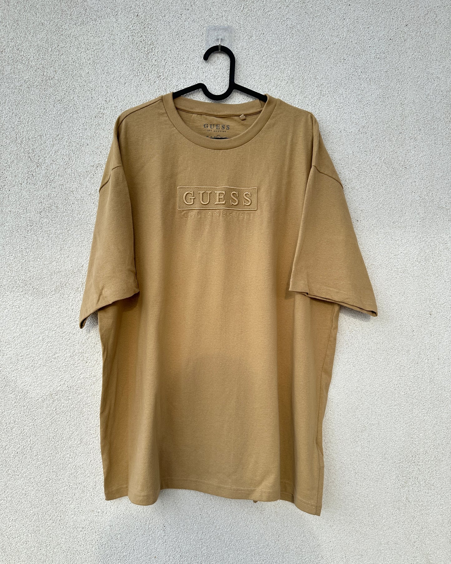 Oversized beige t-shirt