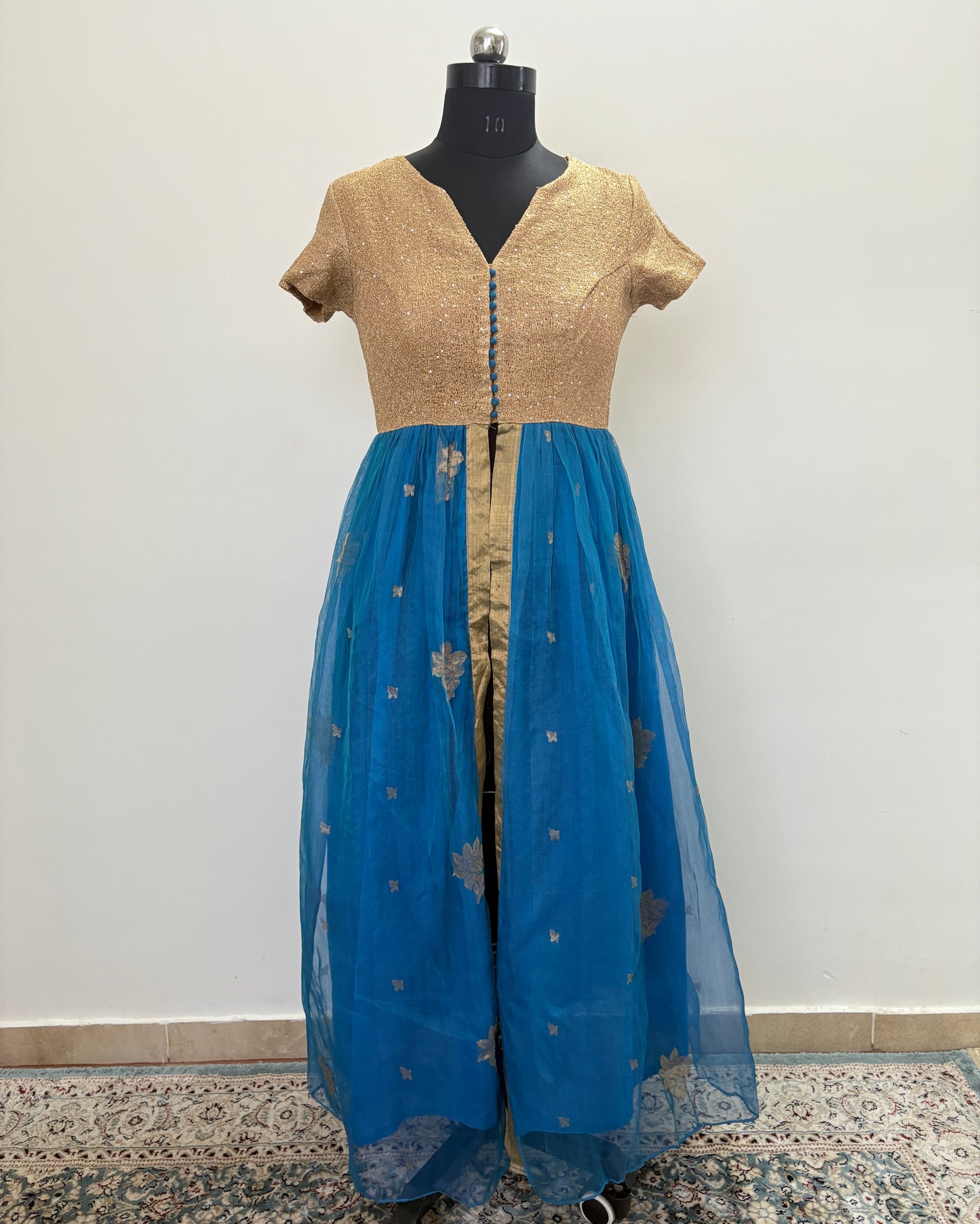 Gold and blue chanderi kurta with front slit