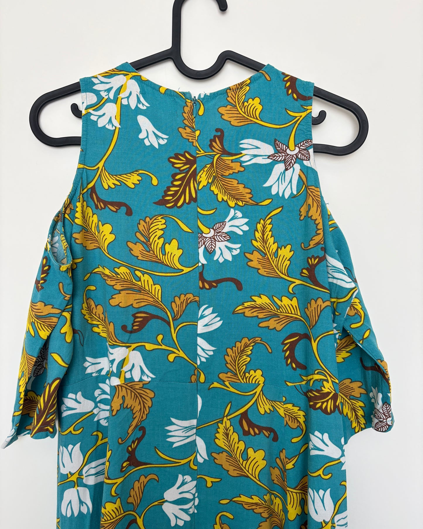 Blue kurta with yellow botanical print