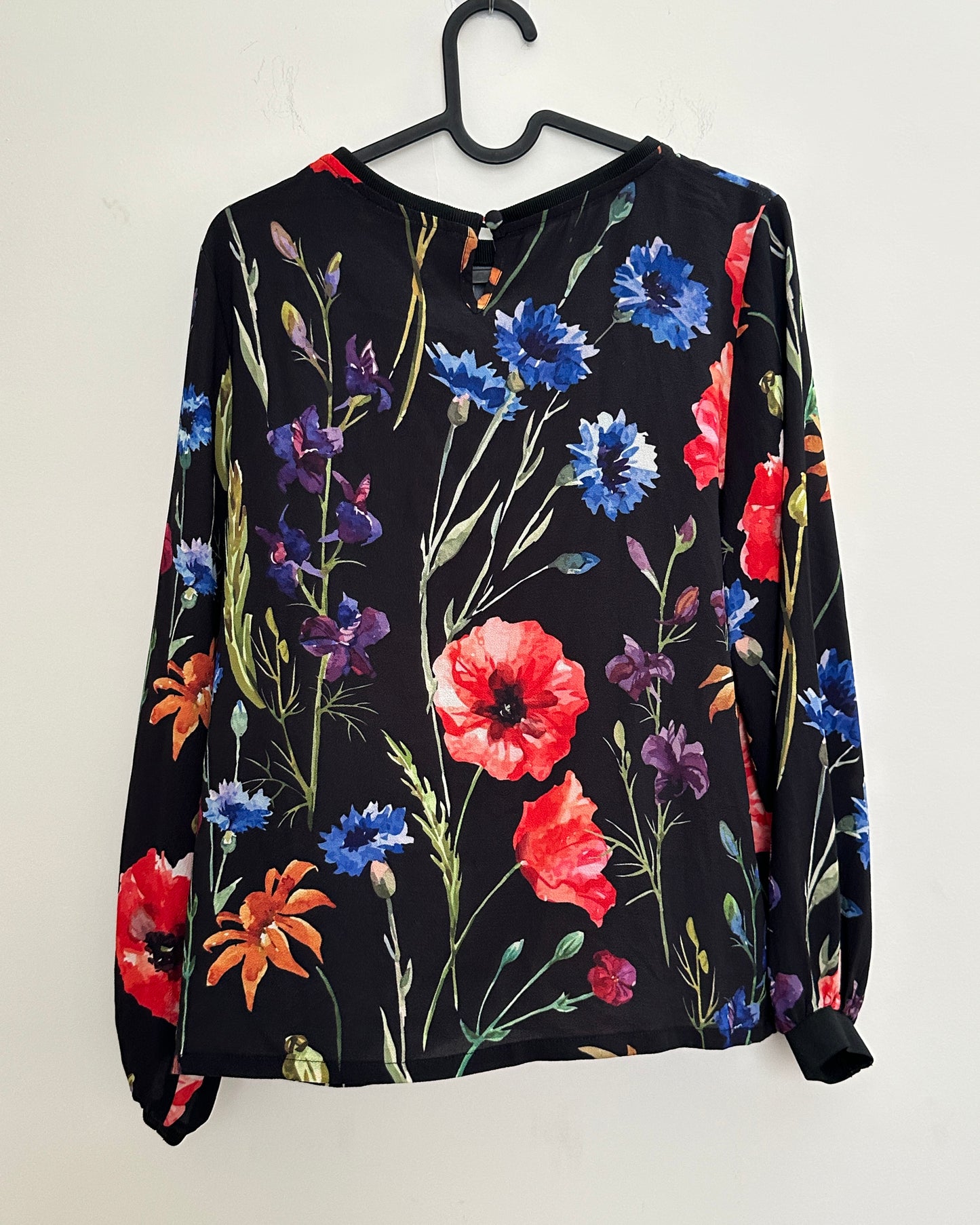 Black multicolor floral top