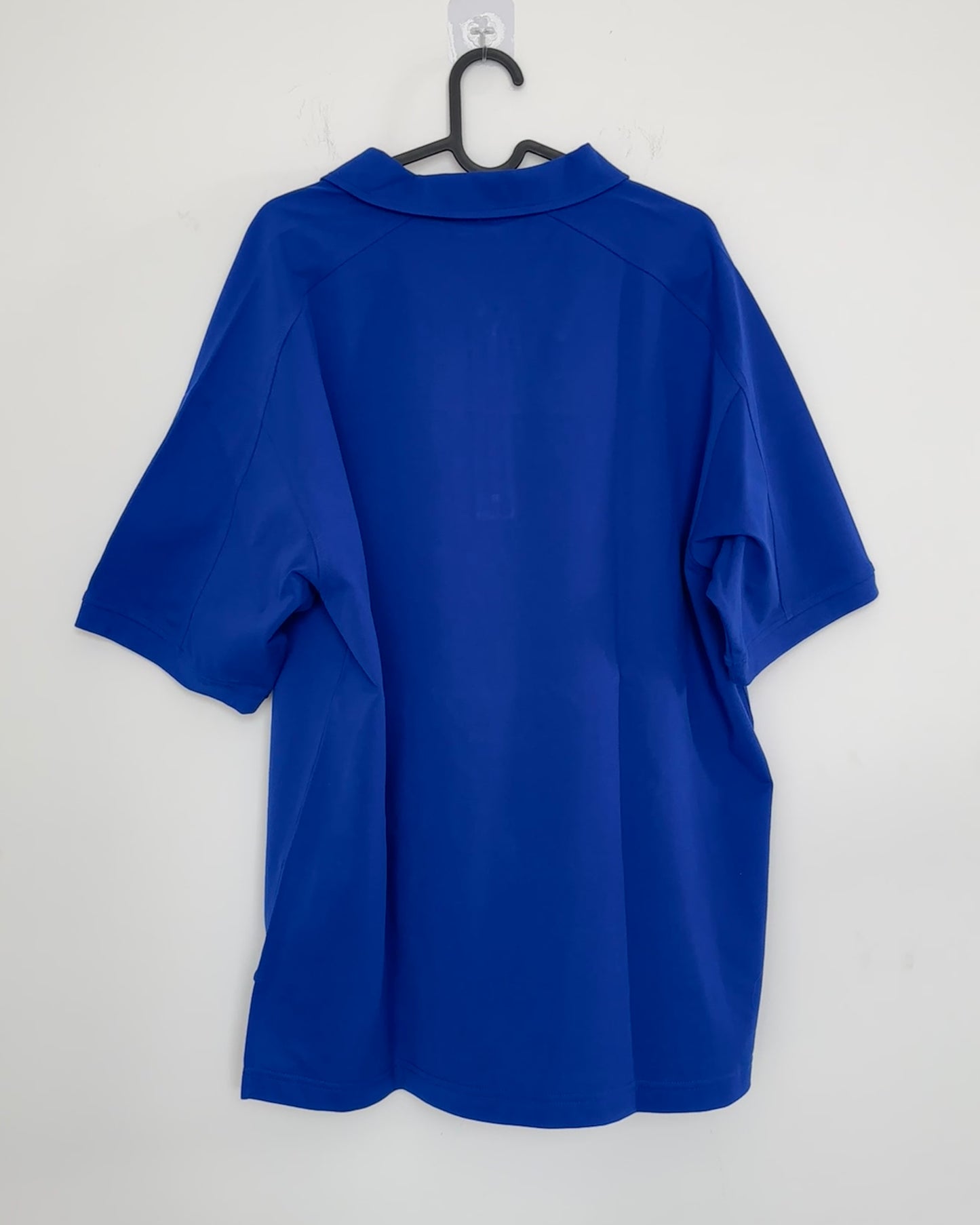 Sapphire blue men's T shirt