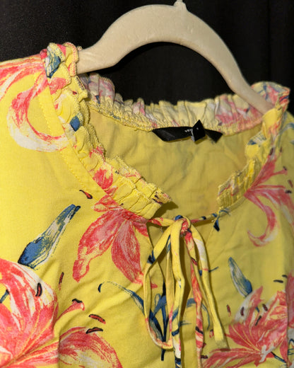 Floral yellow midi dress with bat sleeves