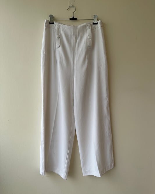 White high waist trousers