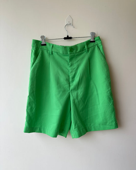 Green bermuda shorts