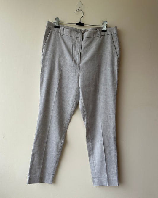 Grey mid rise formal trousers