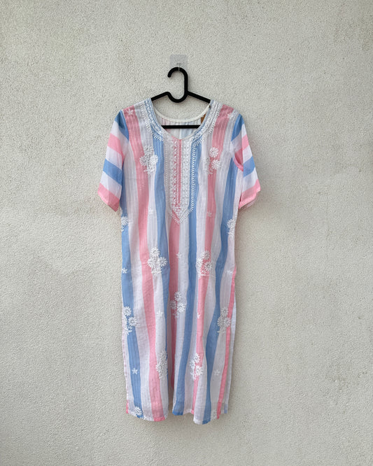 White striped kurta set (2 pcs)