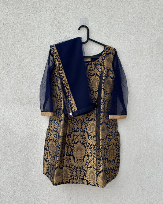 Woven blue silk salwar set (3 pcs)