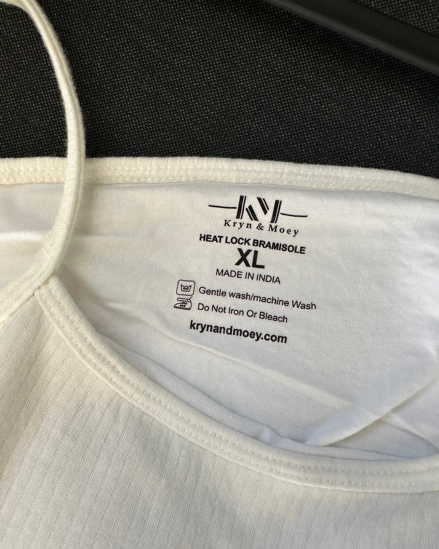 Thermal white bramisole with adjustable straps