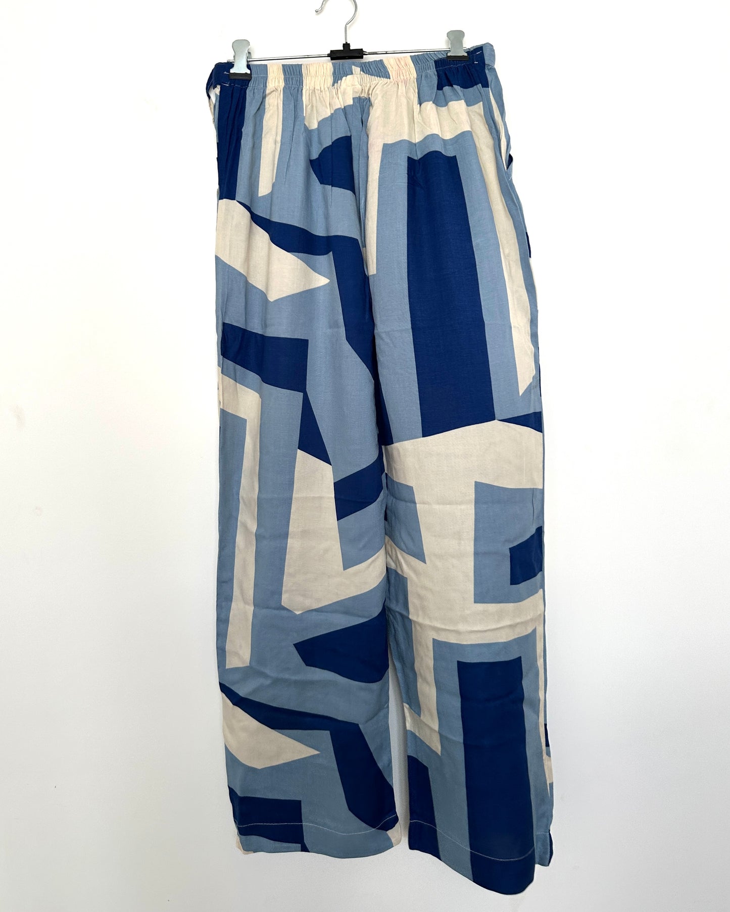 Blue and beige abstract print pants