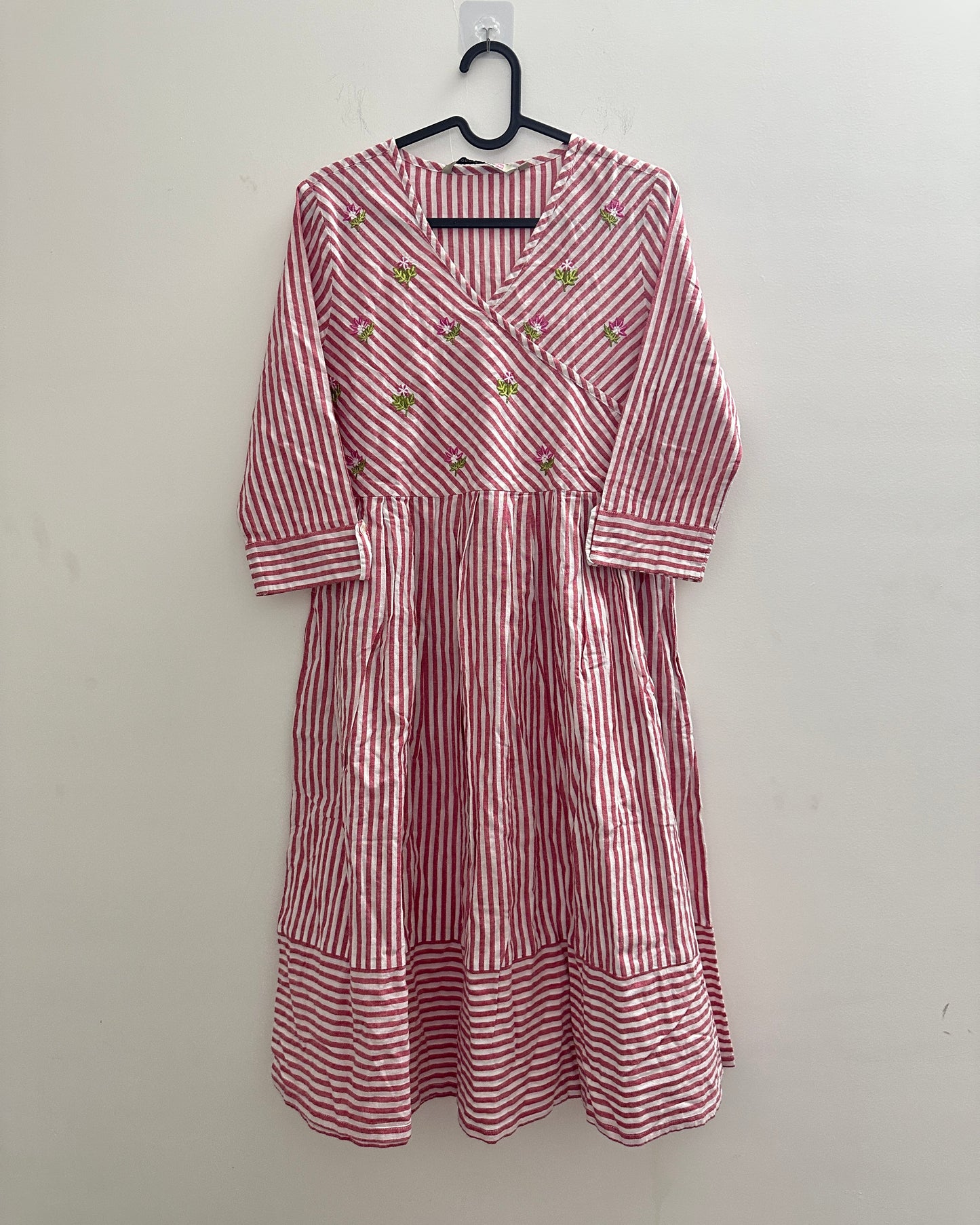 Red and white stripes kurta