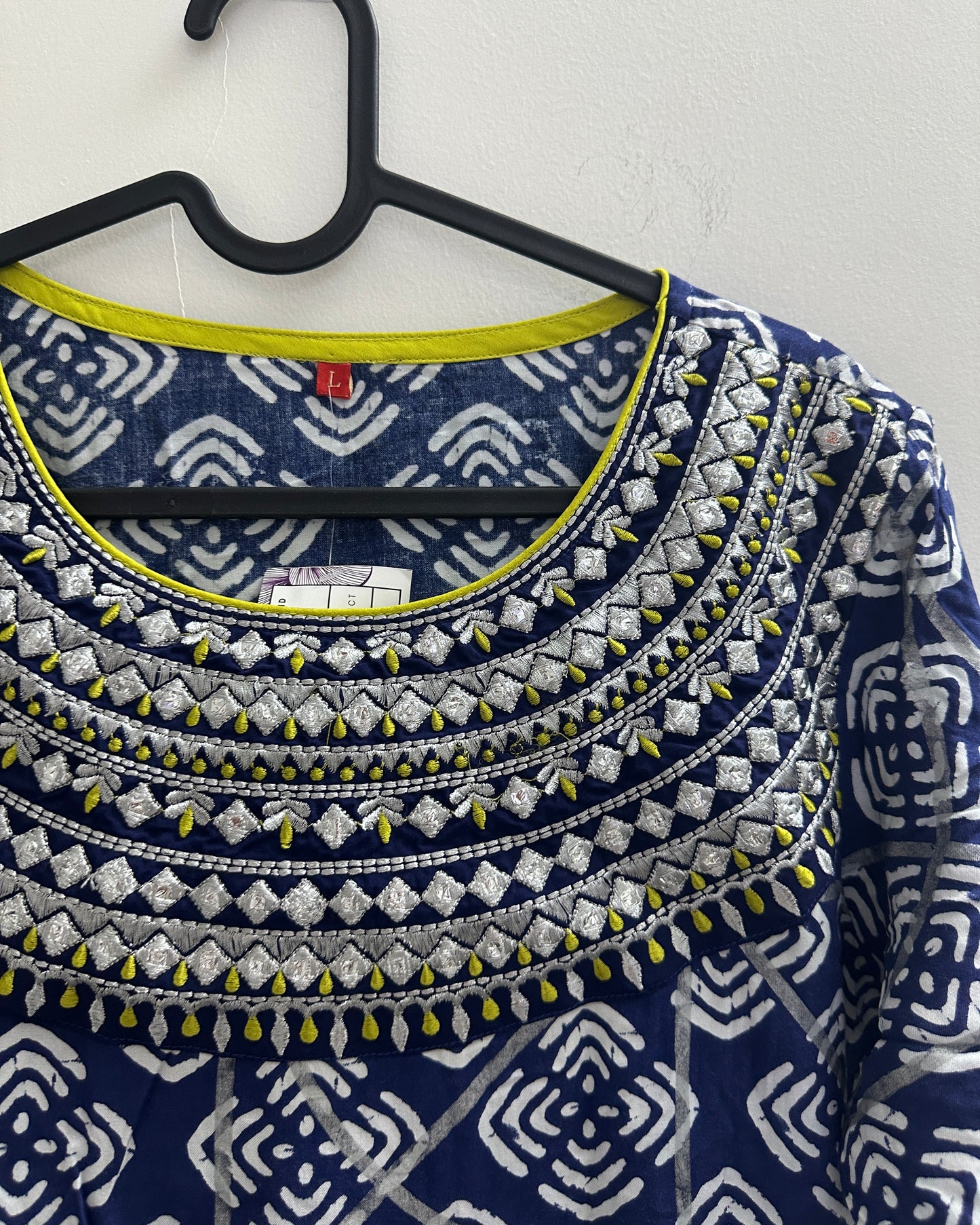 Blue and white festive kurta (2 pcs; with inner)