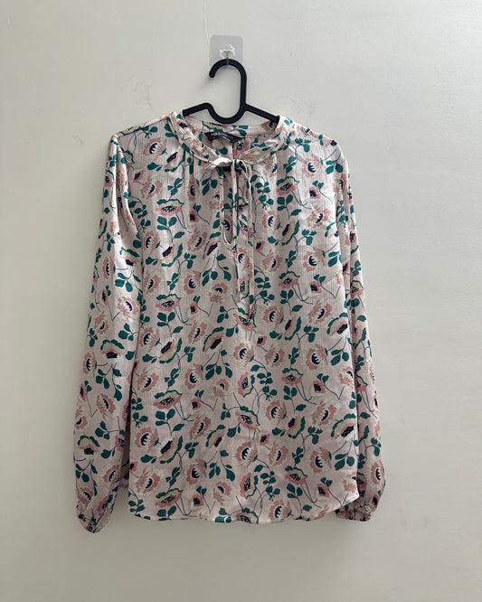 Pastel pink blouse top with floral print