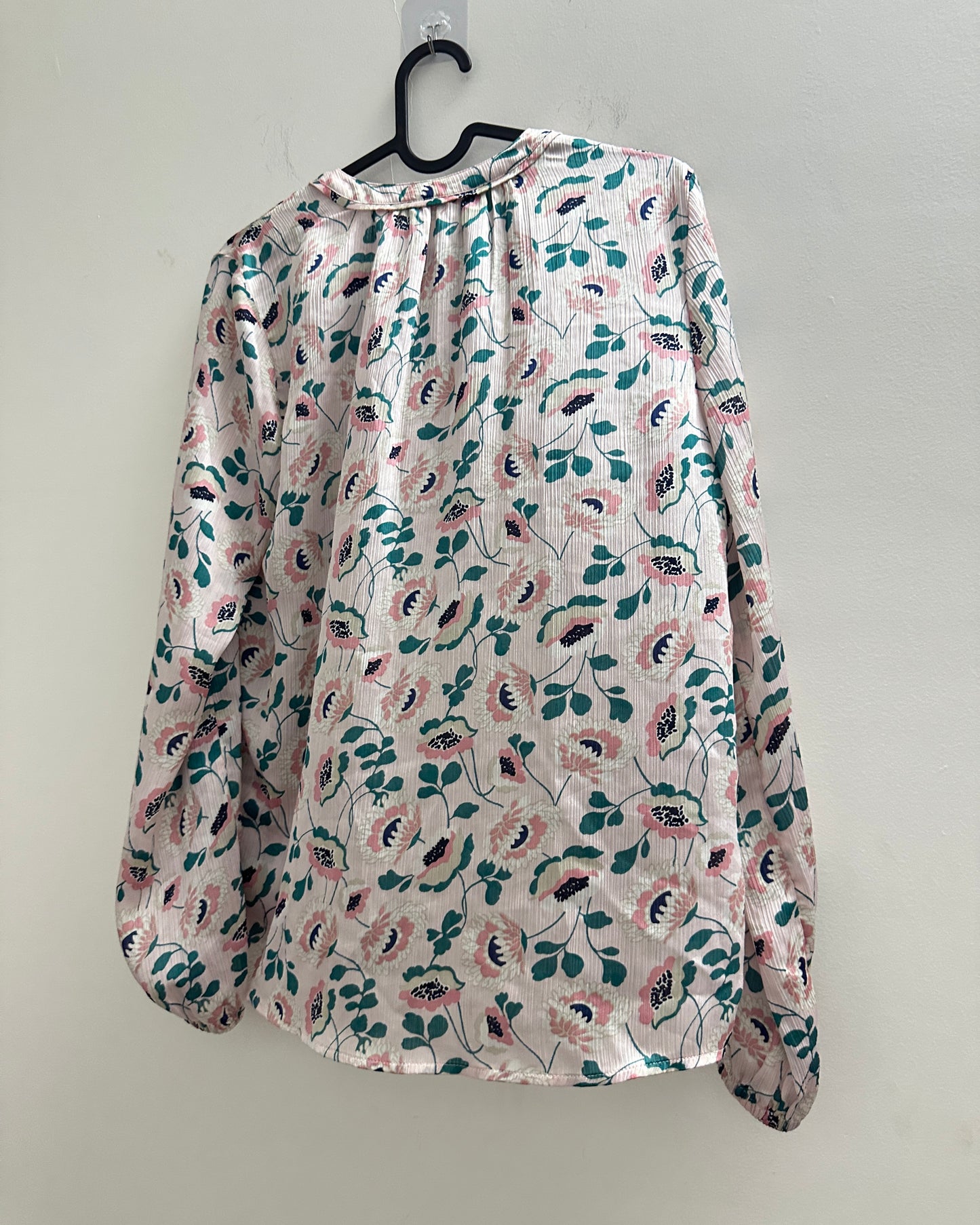 Pastel pink blouse top with floral print