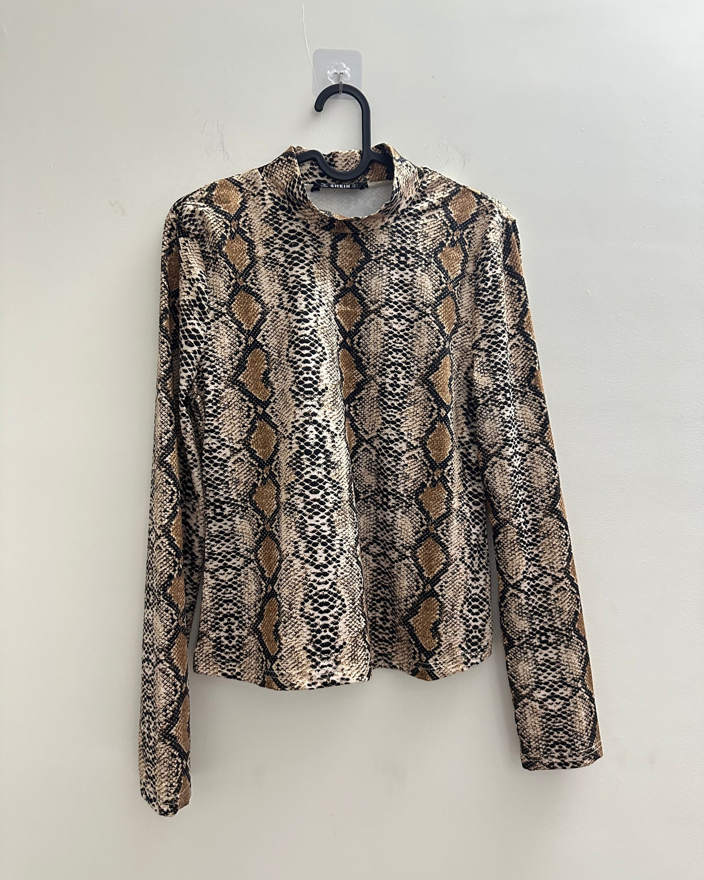 Body fit animal print top (stretchable)