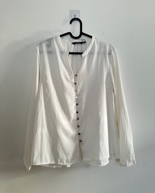 White full sleeve formal blouse