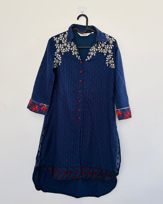 Blue cotton kurta with embroidery