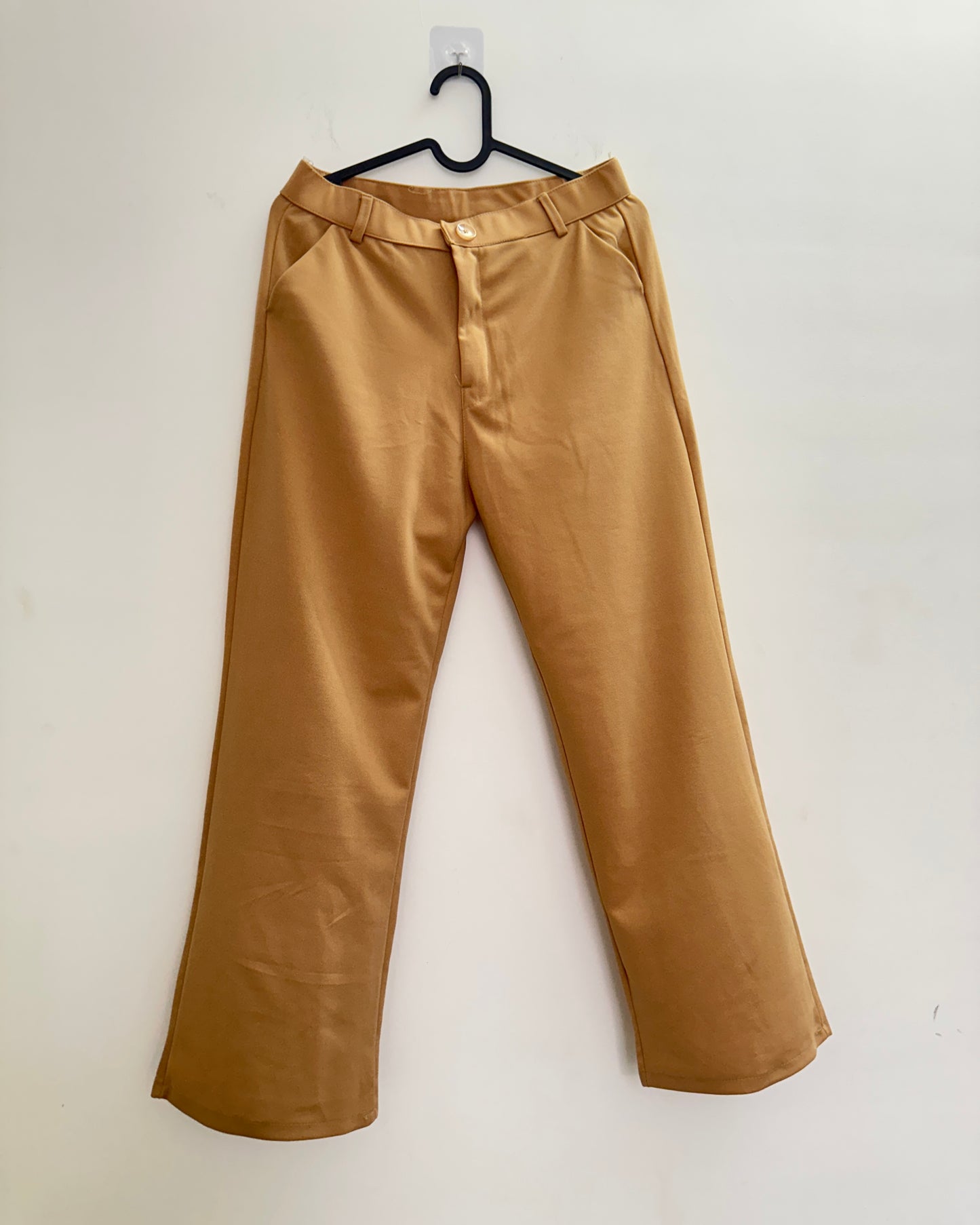 Beige mid-rise straight fit trousers