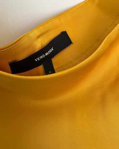 Yellow satin skirt