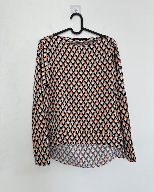 Satin shirt with abstract geometric print