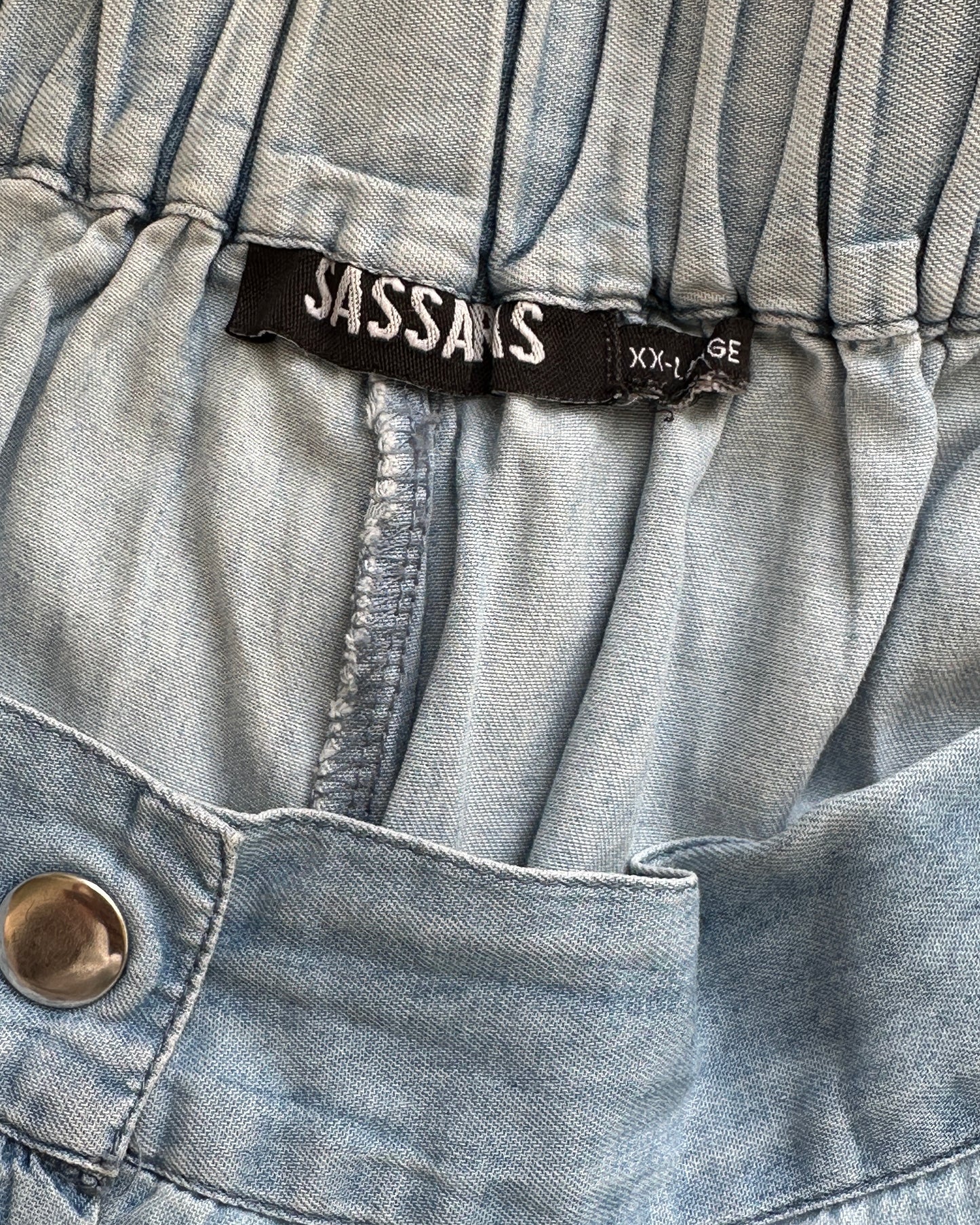 Wide legged denim pants