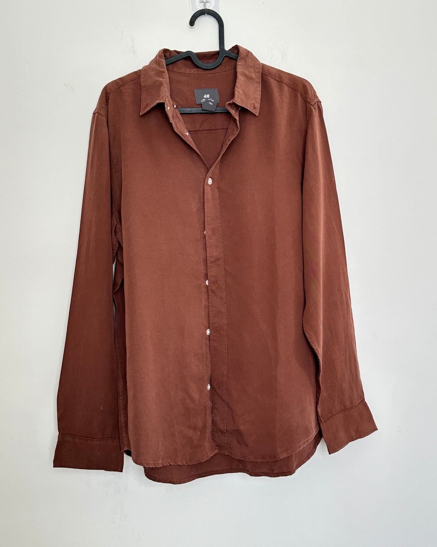 Oversized textured brown shirt