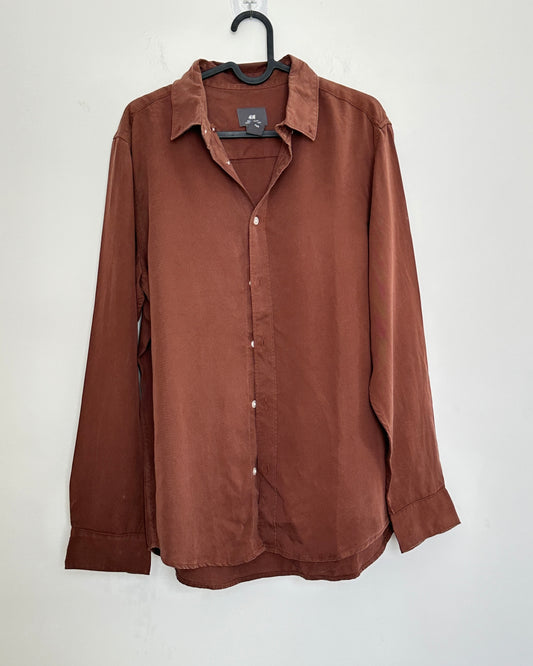 Oversized textured brown shirt