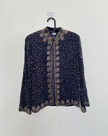 Embroidered blue pullover shirt