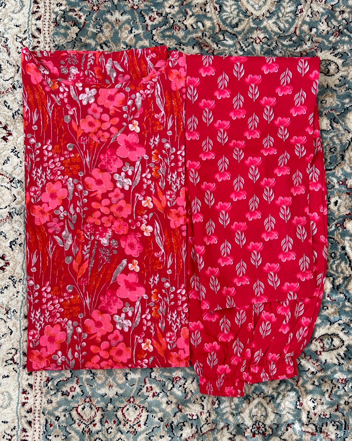 Red and pink printed cotton kurta set