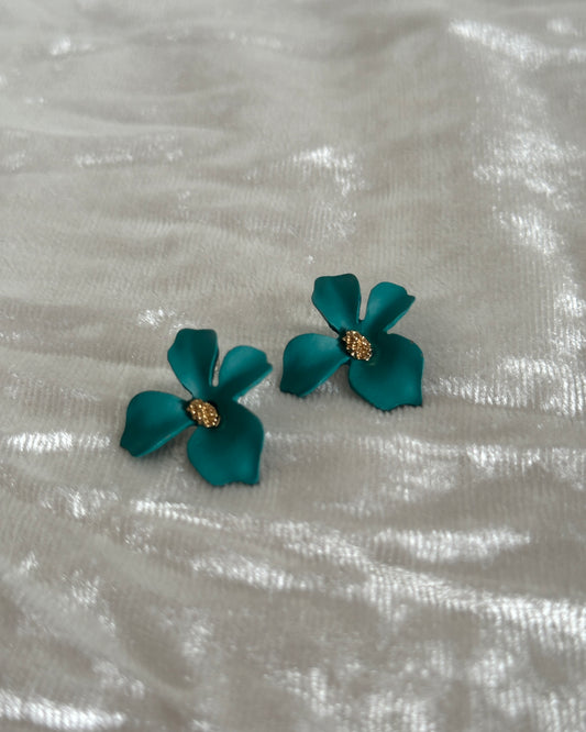Blue flower earrings