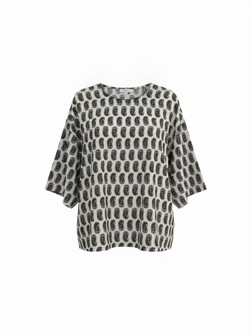 The Circle monochrome paisley print top with a round neck and three-quarter sleeves in a relaxed boxy fit.